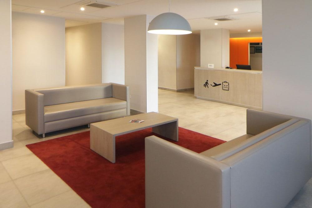 سيتي إكسبريس جونيور من ماريوت - تيخوانا أوتاي الردهة