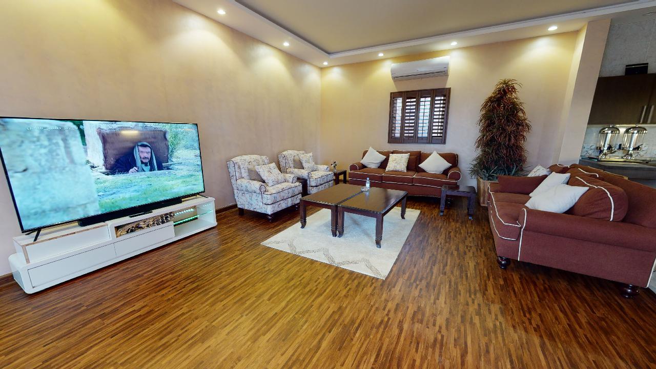 Comfy Chalet with Comfortable and Simple Furniture | 905 Featured Image