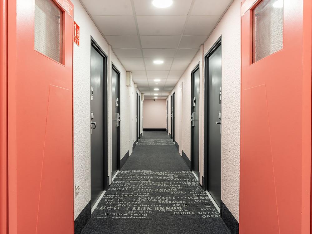 بي آند بي هوتل مارسي برادو بارك ديز إكسبوسيشين تفاصيل الفندق من الداخل