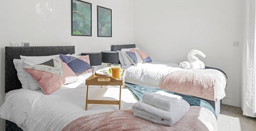 لاكشري إيكو سوبر كينج أبارتمنت ويذ لارج بالكوني الصورة الأساسية