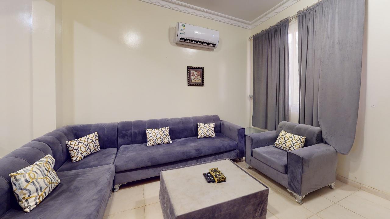 Elegant Chalet with Comfortable and Simple Furniture | 1997
