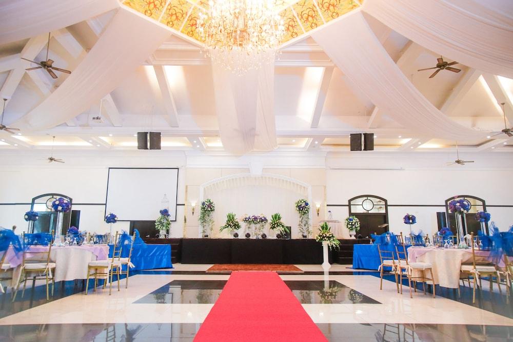 فوريست كريست نيتشر هوتل آند ريزورت بويرد باي أستون الردهة