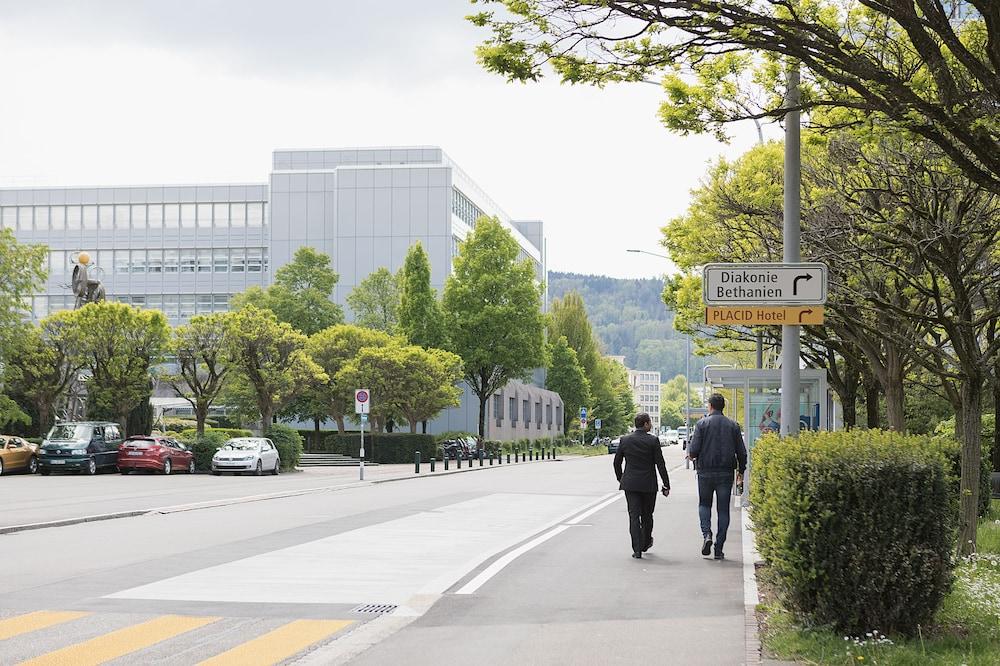 بلاسيد هوتل ديزاين آند لايف ستايل زيوريخ تفاصيل الفندق من الخارج