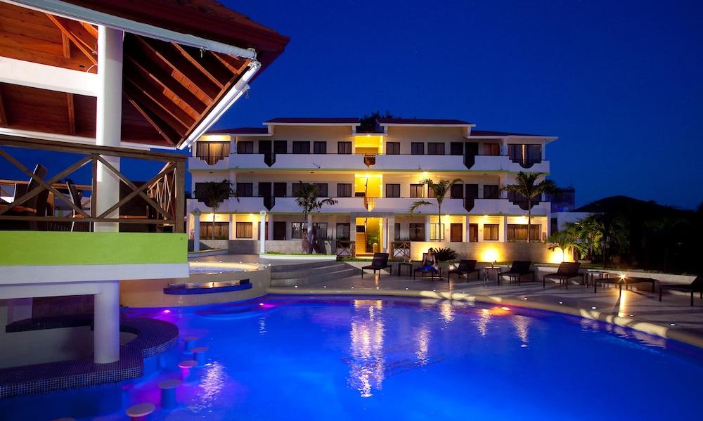 هوتل سيلفيستر