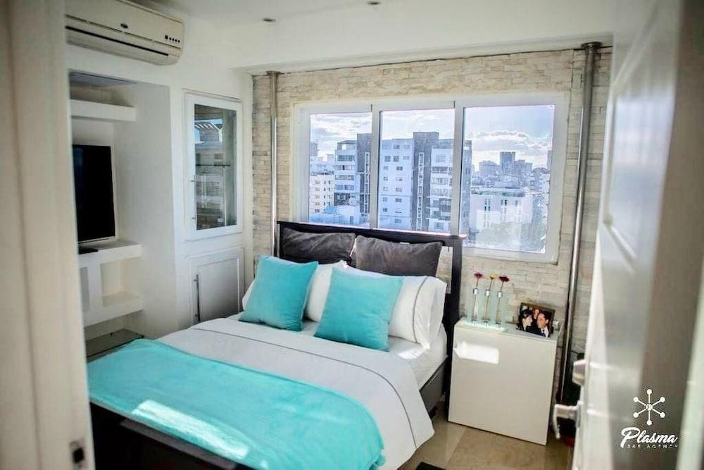 2BR Apt Naco at Torre Kensington by ASVR Room