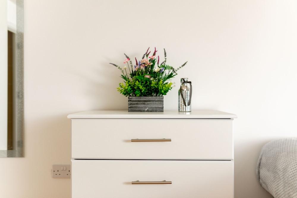 Skyvillion Tower Points - Tower Point Lovely apartment in Enfield London Reception