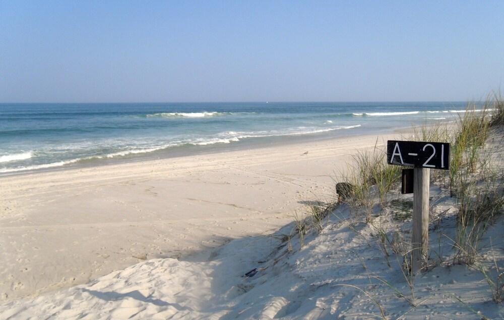 كواليتي إن سي سايد هايتس جيرسي شور بيتش أخرى