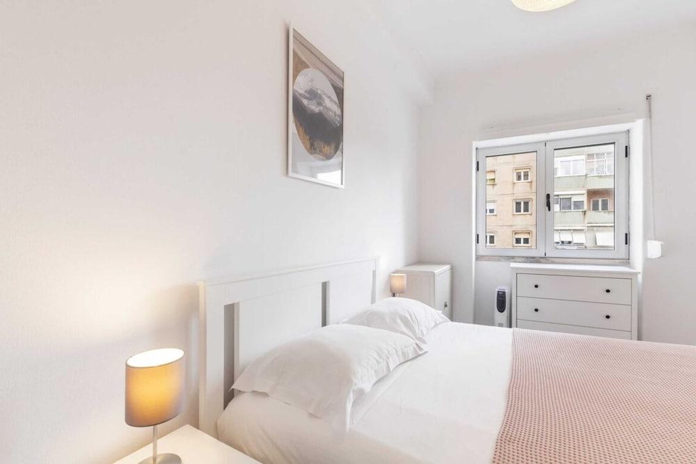 بيوتيفول 1 بد روم أبارتمنت نير بنفيكا غرفة