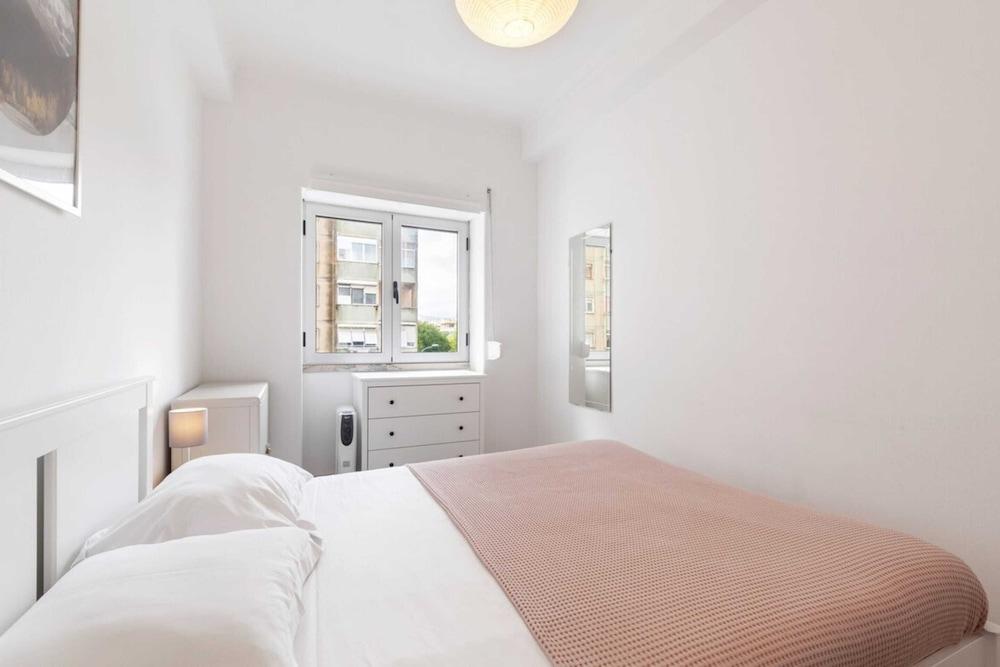 بيوتيفول 1 بد روم أبارتمنت نير بنفيكا غرفة