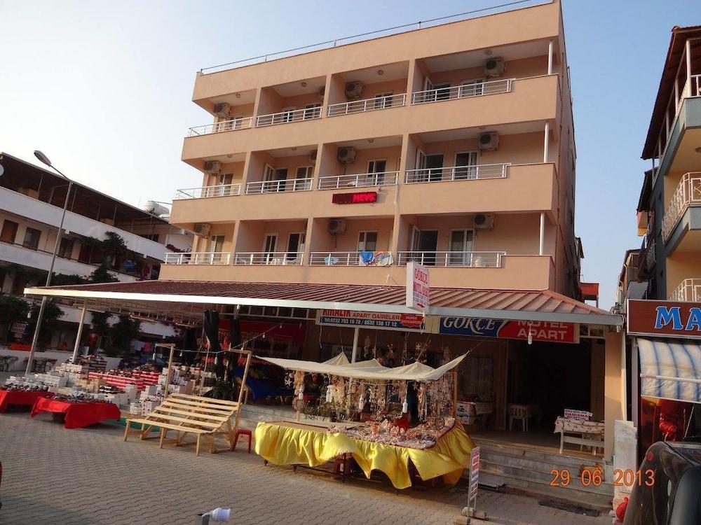 جوكسي موتل أبارت