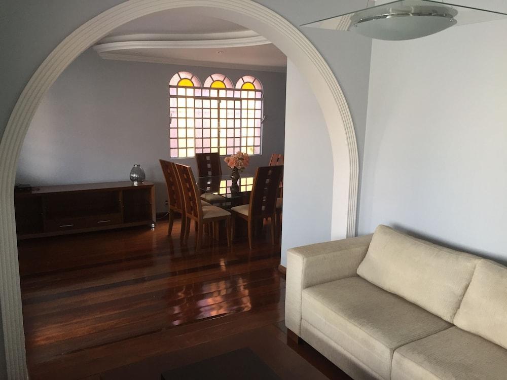 بيلو هوريزونت هوليداي هوم داخلي