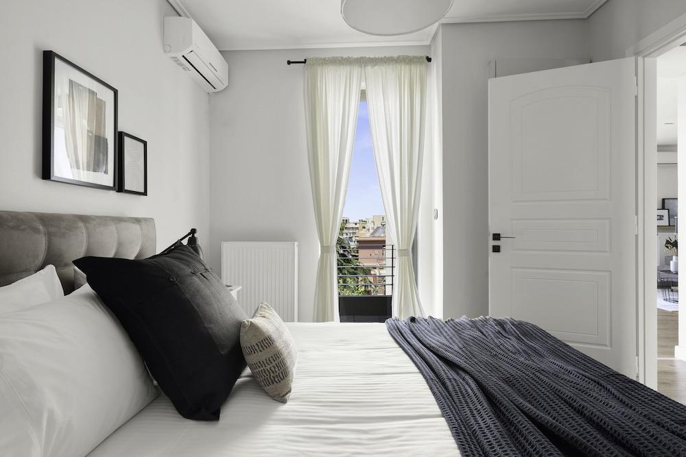 بوش 1 بد رو أبابرتمنت إن تشالاندري غرفة