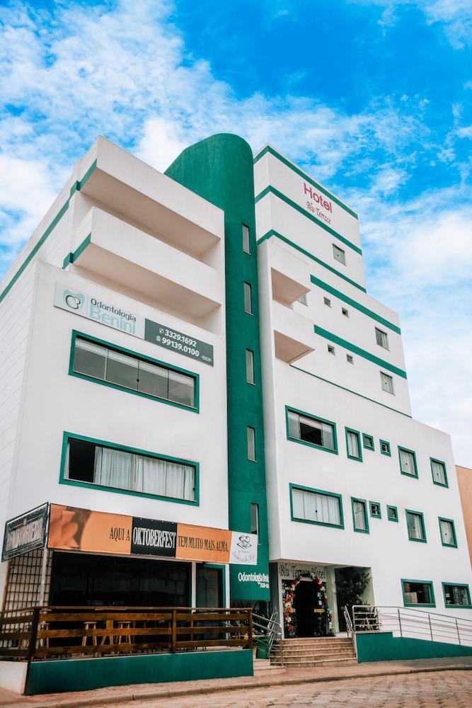 بلو تيرس هوتل