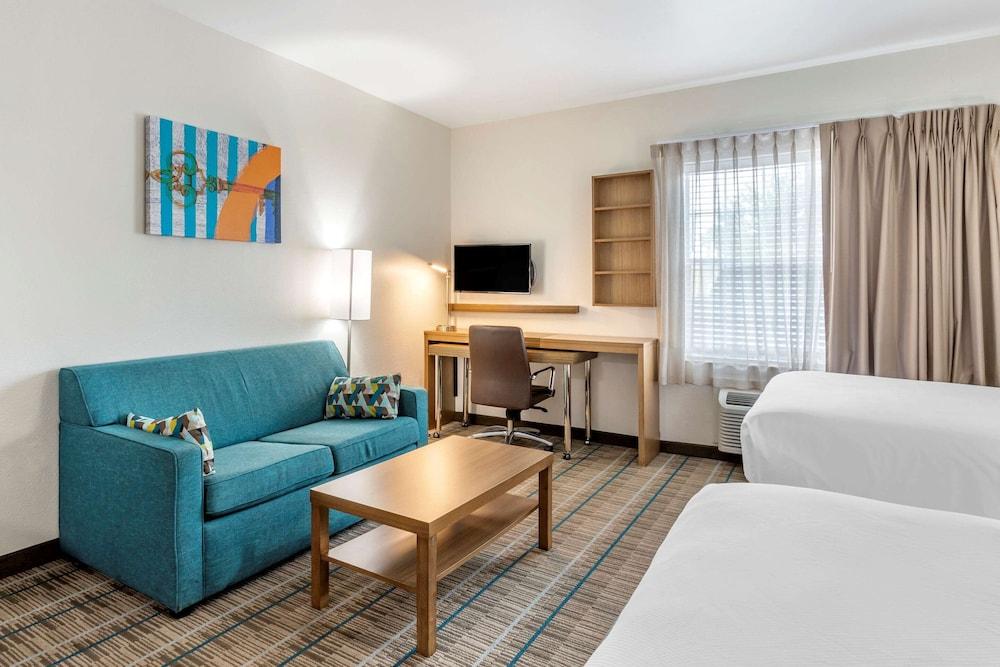 ماينستاي سويتس بورت أرثور - بومونت ساوث