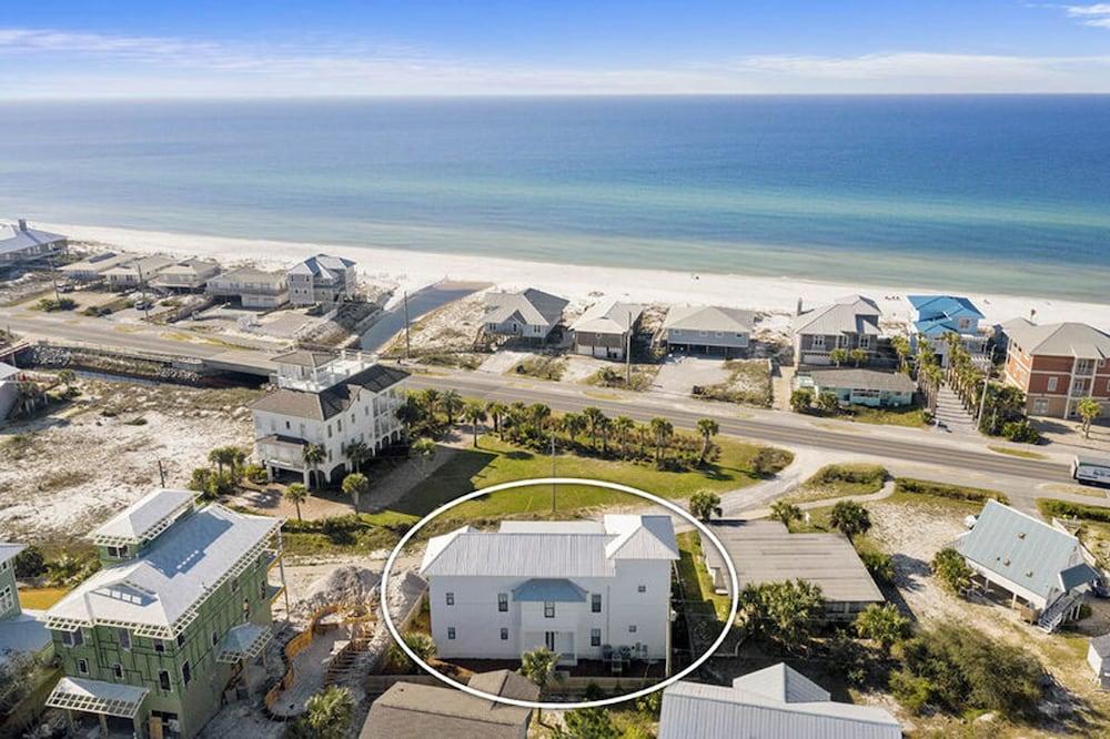 لوكينج جلاس باي فايف ستار بروبيرتيز المنطقة الخارجية