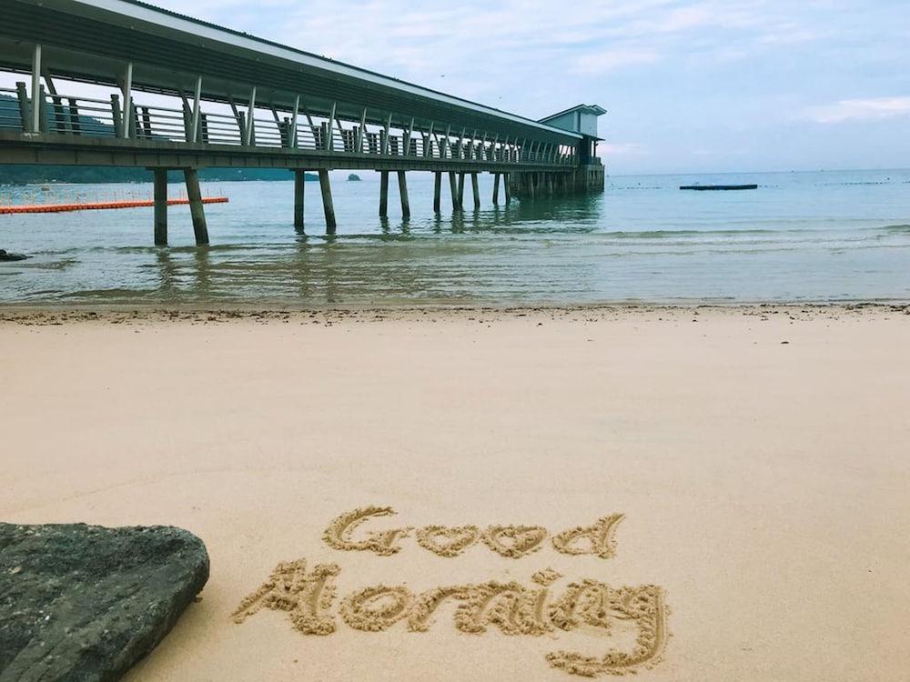 Go Deeper Tioman Beach
