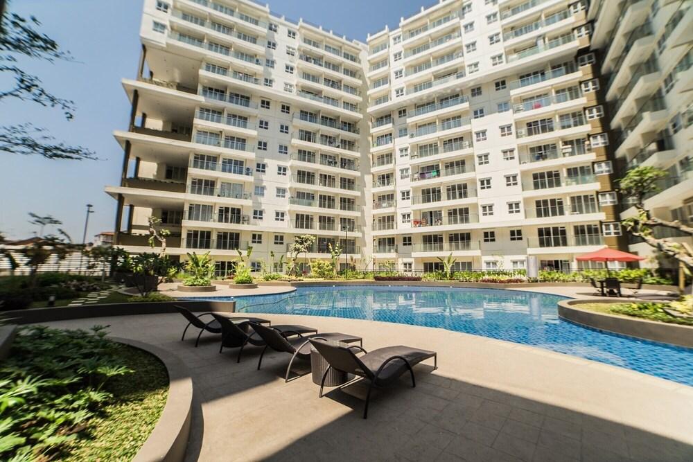 Simply Homey Studio at Gateway Pasteur Apartment near Exit Toll Waterslide