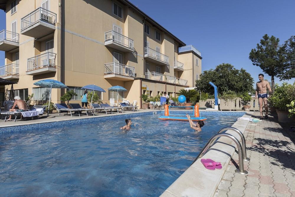 هوتل لا دارسينا