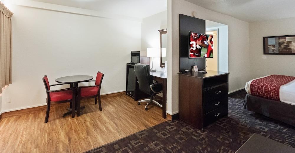 ريد روف إن أوكلاهوما آيربورت - آي 40 ويست/فير جراوندز غرفة