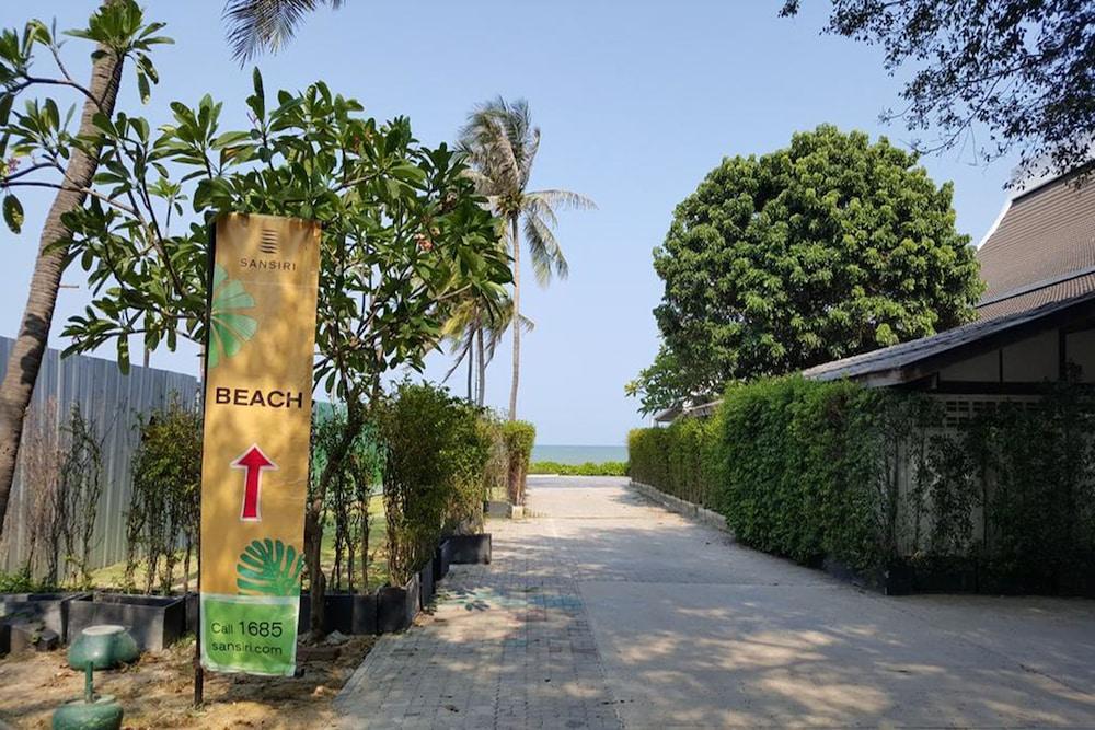The Relaxing Room Pool Access at Rain Resort Condominium Cha Am- Hua Hin Property Grounds