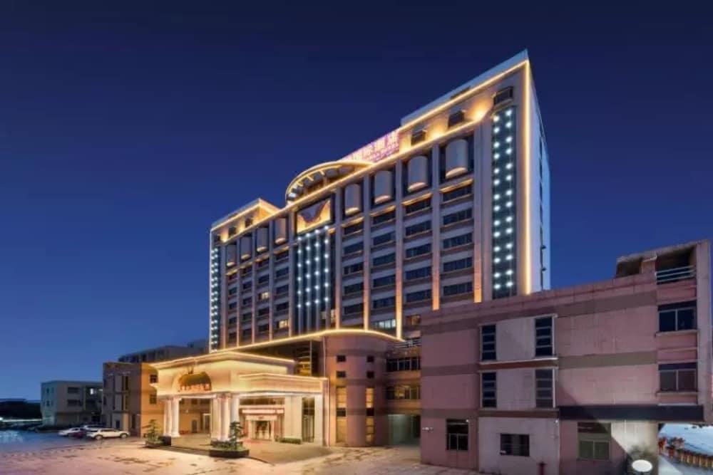 فيينا إنترناشونال هوتل - شانتو سيمابو