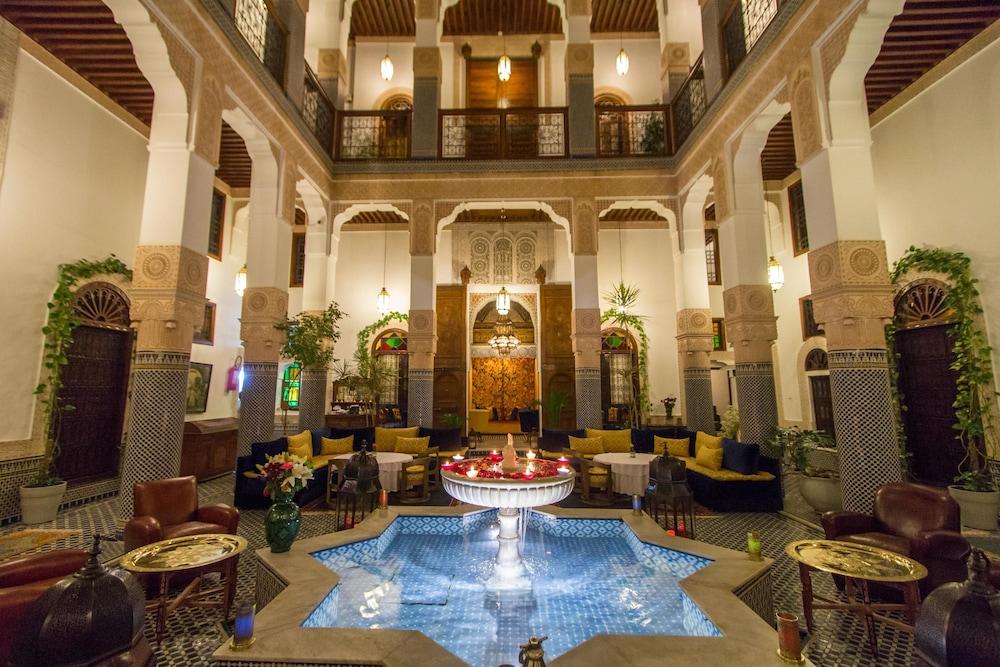 فندق رياض ميرا
