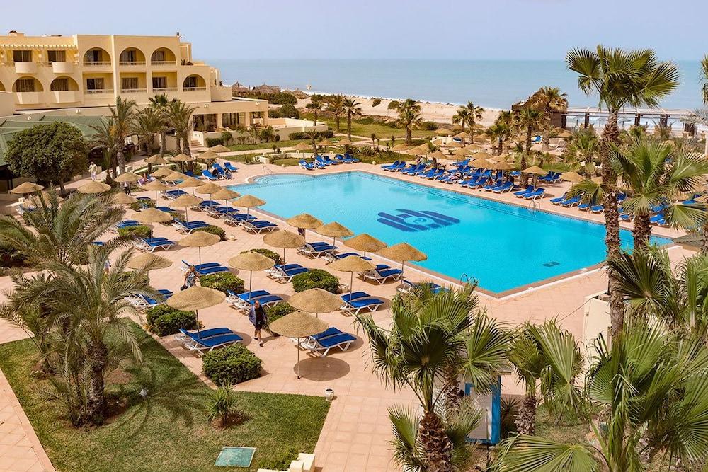 كلوب مارمارا جربة ماريه - شامل جميع الخدمات الصورة الأساسية