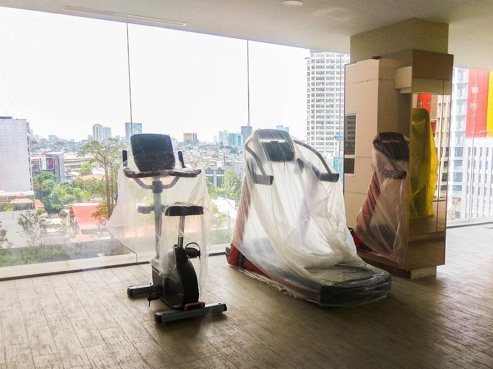 كومفي آند مودرن ستوديو أبارتمنت آت إلبيس ريزيدنس صالة الألعاب الرياضية