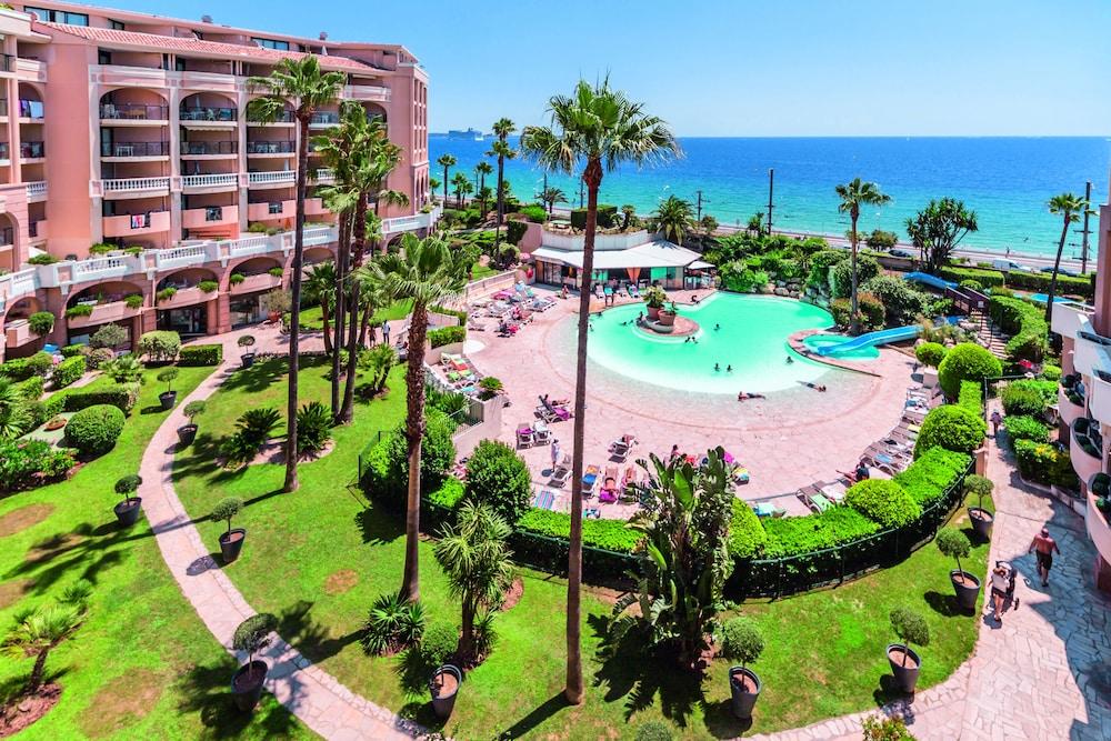 ريزيدونس بيير إي فاكونس كان فيريري منظر من الجو