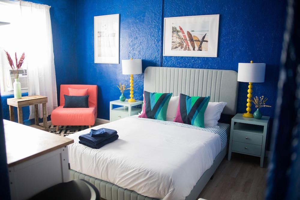 Amazing Studio in Beverly Boulevard! Sleeps 3! Room