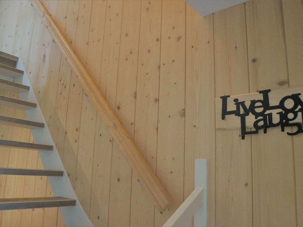 مودرن هوليداي هوم إن هولشورست ويذ برايفت تيراس داخلي