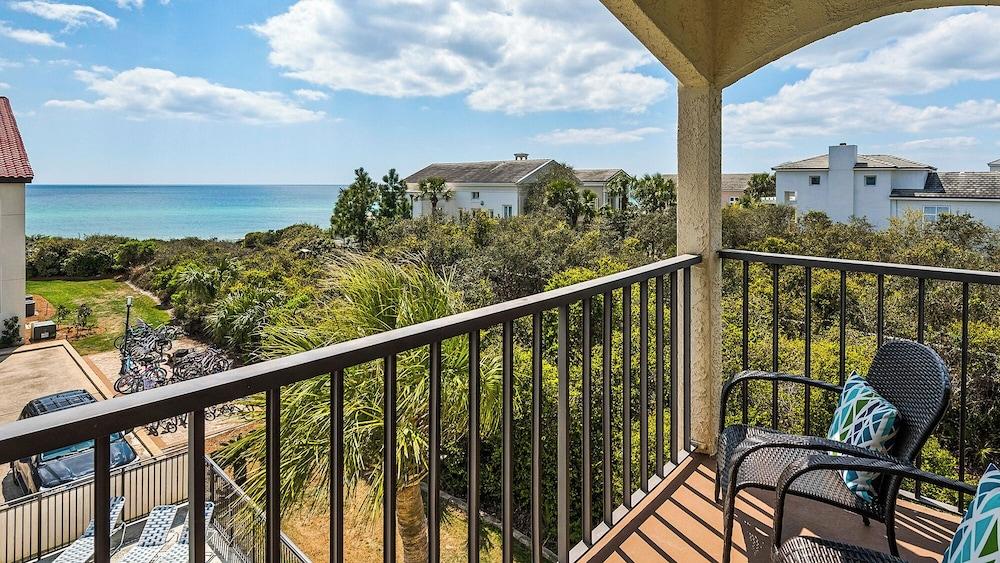 Palms at Seagrove