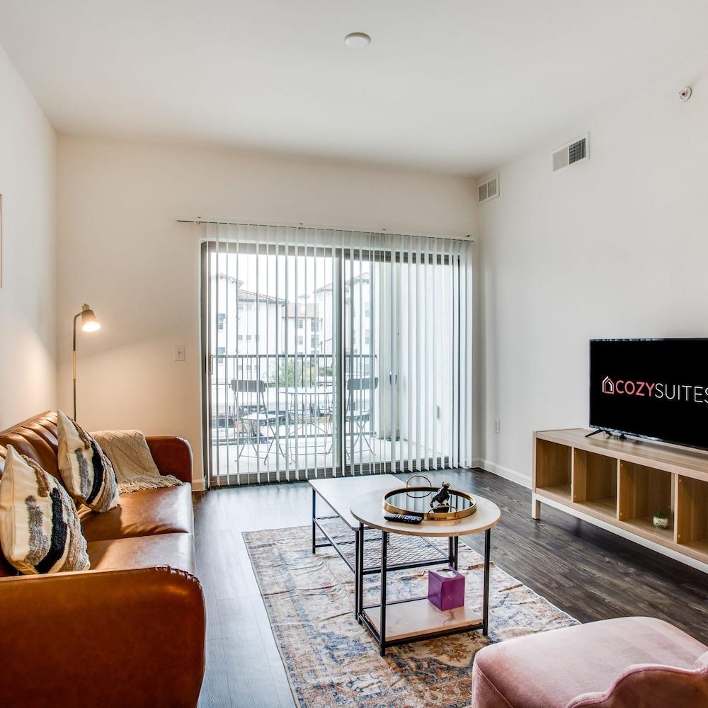 أستونيشينج كوزيسويتس أون آي-35 داوي بول باركينج 10